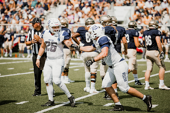 FBdwuvmmu21 (63 of 136)