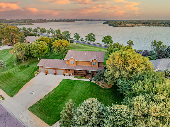 25Kramer House (4 of 69)