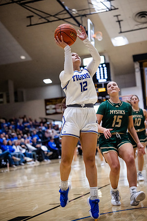 25DWUbballBismark.wheeler (25 of 119)