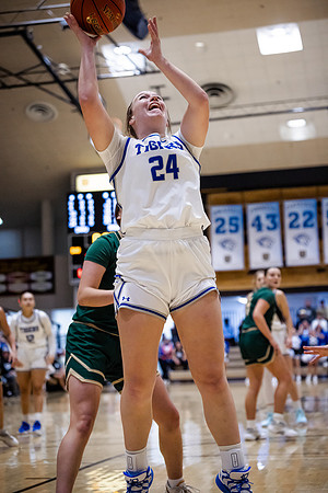 25DWUbballBismark.wheeler (8 of 119)