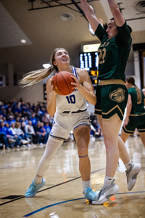 25DWUbballBismark.wheeler (5 of 119)