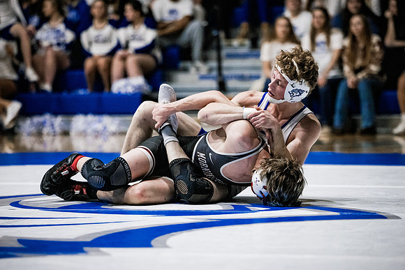 26DWUmwrestlingWhiteOut.wheeler (19 of 102)