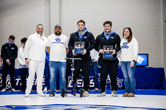26DWUmwrestlingWhiteOut.wheeler (7 of 102)