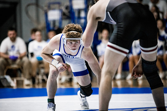 26DWUmwrestlingWhiteOut.wheeler (10 of 102)