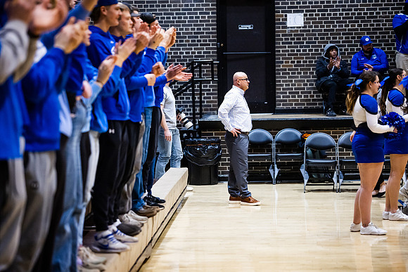 26DWUWBBblueout.wheeler (59 of 59)