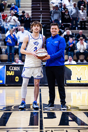 26DWUbballLastRegSeason.wheeler (47 of 65)