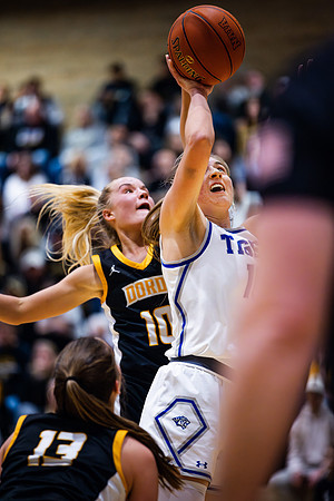 26DWUbballLastRegSeason.wheeler (25 of 65)