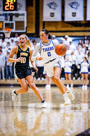 26DWUbballLastRegSeason.wheeler (21 of 65)
