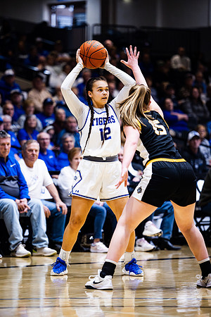26DWUbballLastRegSeason.wheeler (13 of 65)