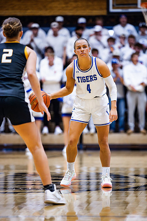 26DWUbballLastRegSeason.wheeler (3 of 65)