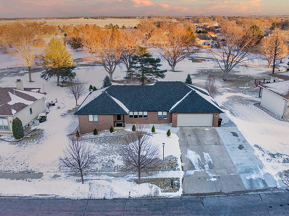 kneelandhouseDrone.wheeler (1 of 8)