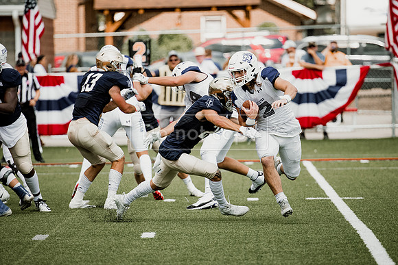 FBdwuvmmu21 (36 of 136)