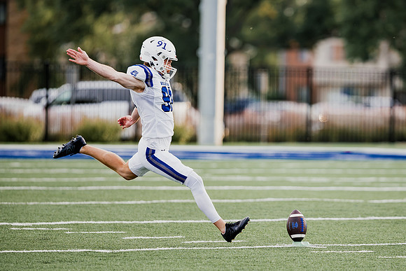 26DWUFBvDSU.wheeler (15 of 72)