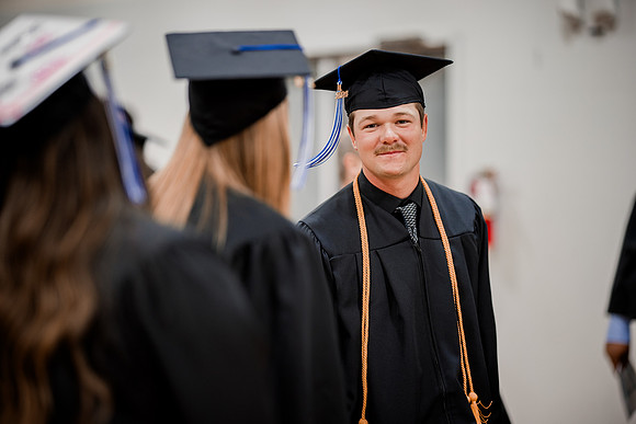 24dwuCommencement Day (58 of 168)