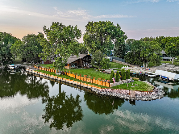 26TSlakehouse (3 of 45)