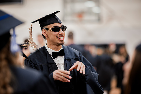 24dwuCommencement Day (64 of 168)