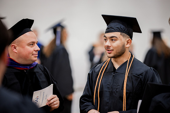 24dwuCommencement Day (54 of 168)