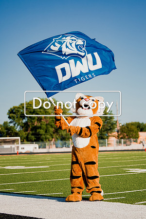 DWUwinDSU23 (5 of 115)