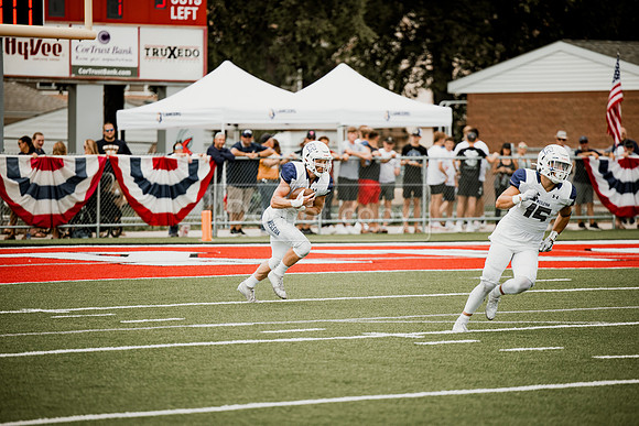 FBdwuvmmu21 (45 of 136)