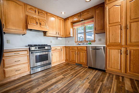 JG Lake Listing (12 of 50)