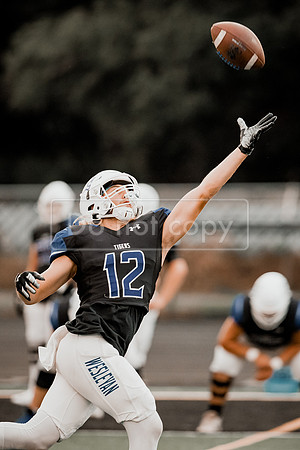 FBdwuvdsu21 (28 of 74)