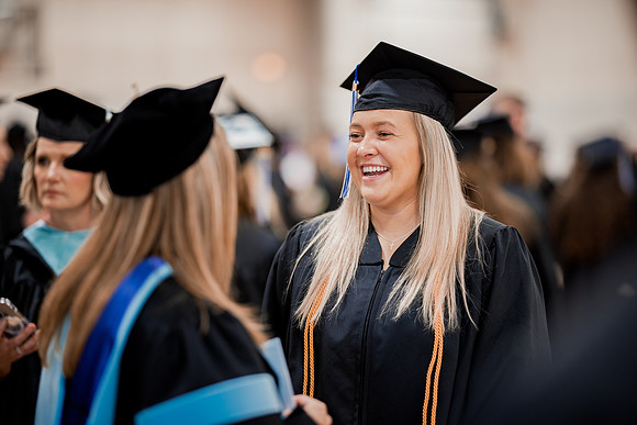 24dwuCommencement Day (59 of 168)