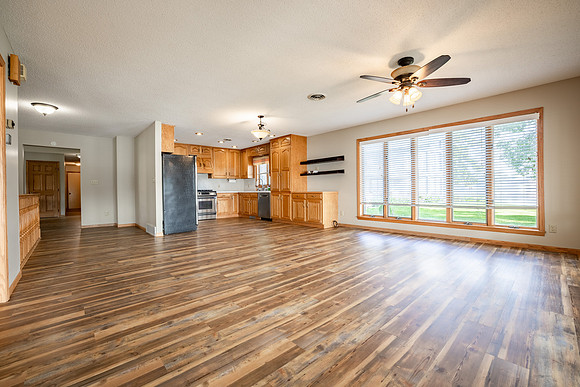 JG Lake Listing (8 of 50)