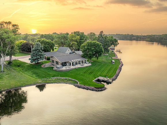 JG Lake Listing Ext. DRONE (1 of 5)