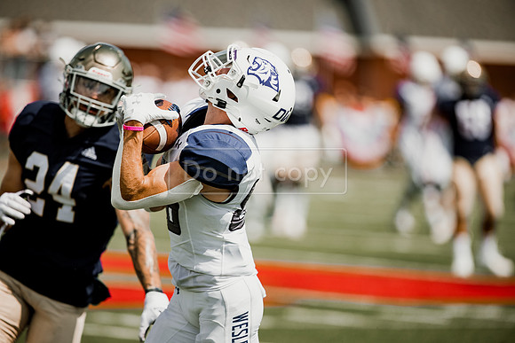 FBdwuvmmu21 (21 of 136)