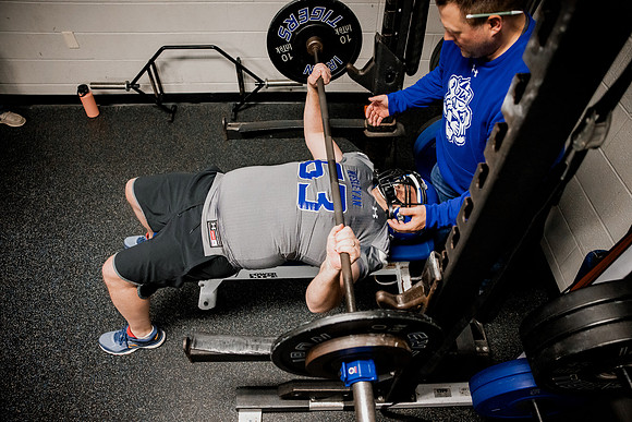 24DWUDAYOFGIVINGacademicFBcombine (25 of 29)