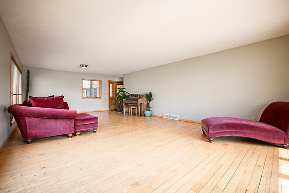 JG Lake Listing (3 of 50)