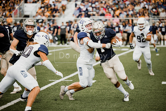 FBdwuvmmu21 (55 of 136)
