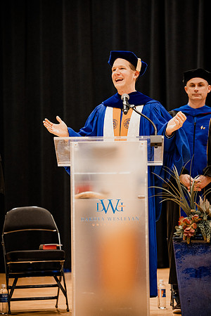 24dwuCommencement Day (69 of 168)
