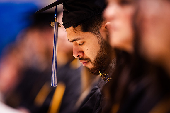 24dwuCommencement Day (73 of 168)