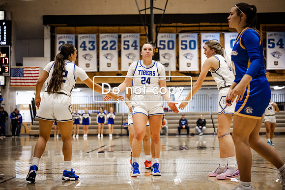 24DWUWBBALLvBCwheeler (47 of 97)