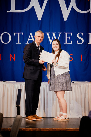 24DWUHonorsBanquet (36 of 77)