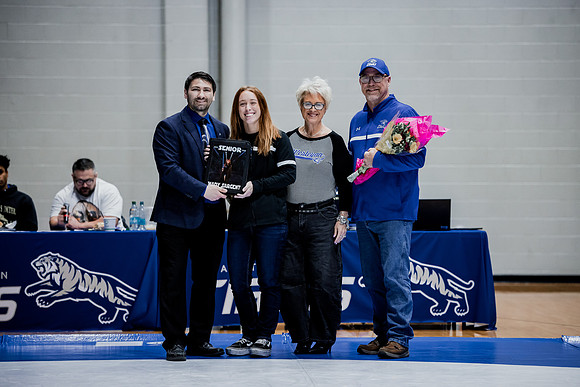 25DWUWwrestlingWheeler (2 of 13)