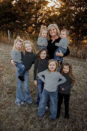 25FoxleyExtFam (60 of 64)