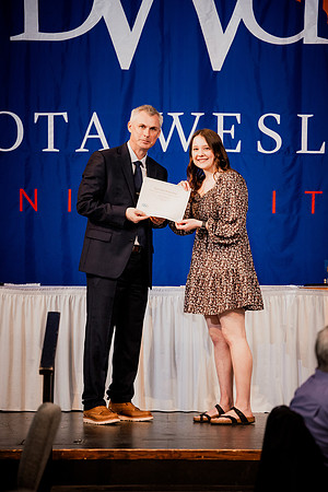 24DWUHonorsBanquet (37 of 77)