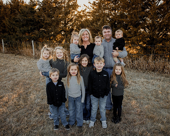 25FoxleyExtFam (61 of 64)
