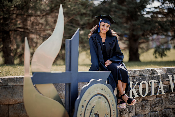 24dwugrads1 (20 of 158)